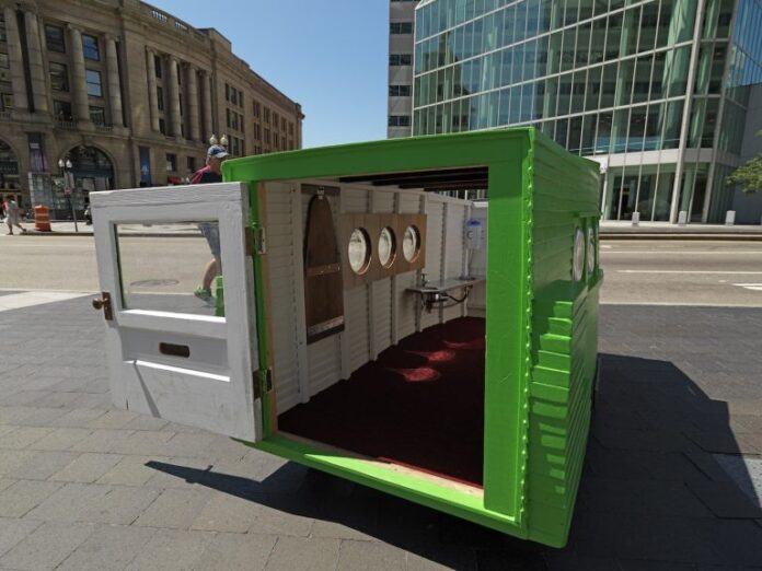 world's smallest house