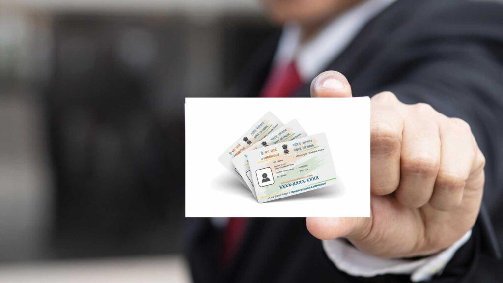 E -Shram Card:ಇ-ಶ್ರಮ್ ಕಾರ್ಡ್ ಪ್ರಯೋಜನಗಳು,ಮತ್ತು ಬೇಕಾಗುವ ಅಗತ್ಯ ದಾಖಲೆಗಳು